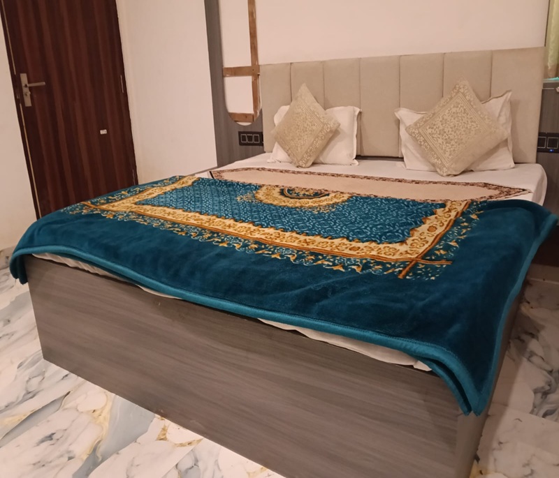 Kaushalya Hotel Ayodhya