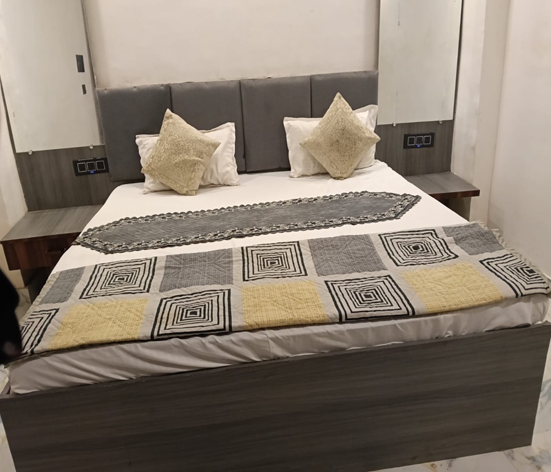 Kaushalya Hotel Room